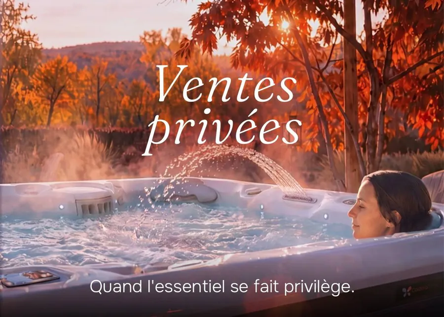 Visuel Ventes privées de Caldera Spas : une femme se détend dans un spa fumant, devant des arbres d’automne